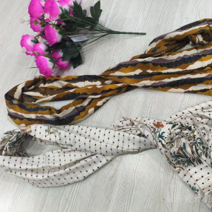 Ethnic Printed Sarong Longi Square Scarf | Trendy Accessory for Samoa, Africa, Fiji & PNG Shoppers